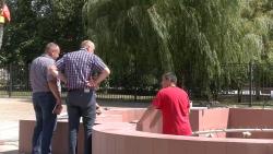 В Кирсанове ремонт фонтана близится к завершению