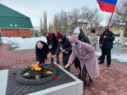 В Кирсанове почтили память защитников Отечества
