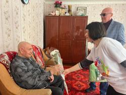 Житель Кирсанова отметил восемьдесят девятый день рождения