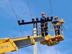 В Кирсанове ведется строительство новых линий электроснабжения