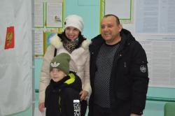 Кирсановцы ходят на выборы всей семьей