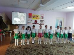 В детском саде Аленка прошли "Песни военных лет"
