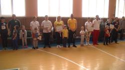 В Кирсанове состоялся спортивный праздник «Папа, мама, я – спортивная семья!»