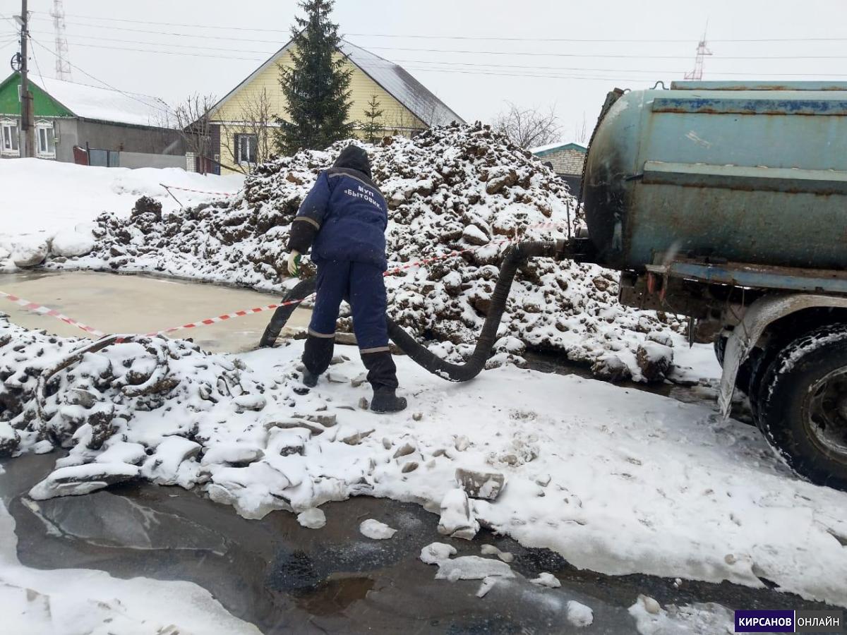 Погода в кирсанове на неделю тамбовской области. Авария на водопроводе в Кемерово. Авария на водопроводных сетях. Авария на газопроводе зимой. Сасово порыв водовода.