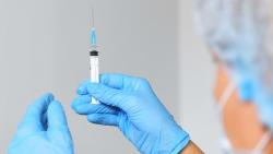 В Тамбовской области прививку от коронавируса теперь смогут делать подросткам