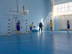 В Кирсанове в зачет спартакиады прошли соревнования по стритболу