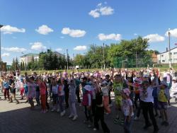 8 июня в МБОУ "СОШ №1" города Кирсанова прошло открытие летнего лагеря «Живая планета»