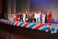 25 июня для 45 кирсановских юношей и девушек состоялся школьный выпускной бал