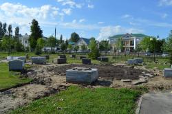 В Кирсанове реализуется проект "Благоустройство Зеленой Площади"