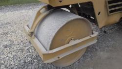 Продолжается ремонт дорожного покрытия в Кирсанове