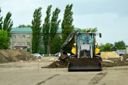 На «Зелёной площади» Кирсанова ведутся строительные работы