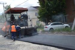 Продолжается ремонт дорог в Кирсанове
