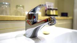 На территории города временно приостановлена подача воды
