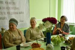 Кирсановская библиотека отметила День пожилых людей теплой встречей