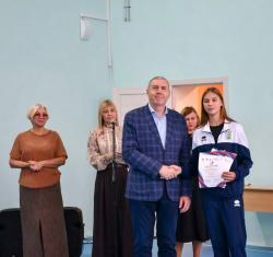 Глава города Сергей Павлов поздравил юных спортсменов