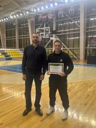 Учитель физической культуры из Кирсанова награжден за вклад в развитие "Локобаскет — Школьная лига"