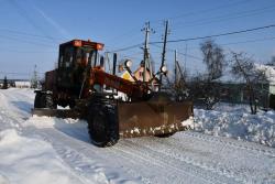 Коммунальные службы продолжают работу по расчистке городских дорог