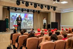 Настоящие герои рядом: в школе № 1 состоялся урок мужества