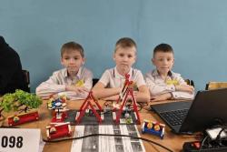 Кирсановские школьники завоевали медали фестиваля робототехники