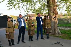 Во дворах Кирсанова прозвучали песни Победы