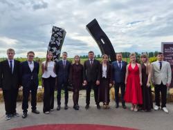 Выпускники-медалисты города Кирсанова приняли участие в региональном бале «Вперёд в будущее»