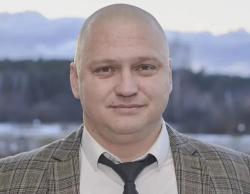 Временно исполняющим полномочия главы города Кирсанова назначен Сергей Плуталов