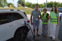 Заправка по графику: сегодня — для автомобилей с первой нечетной цифрой номерного знака (1, 3, 5, 7, 9)