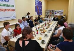 В городе Кирсанове открыли клуб «Тепло маминых рук»