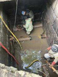 В микрорайоне Сахарного завода продолжаются работы на сетях водоснабжения